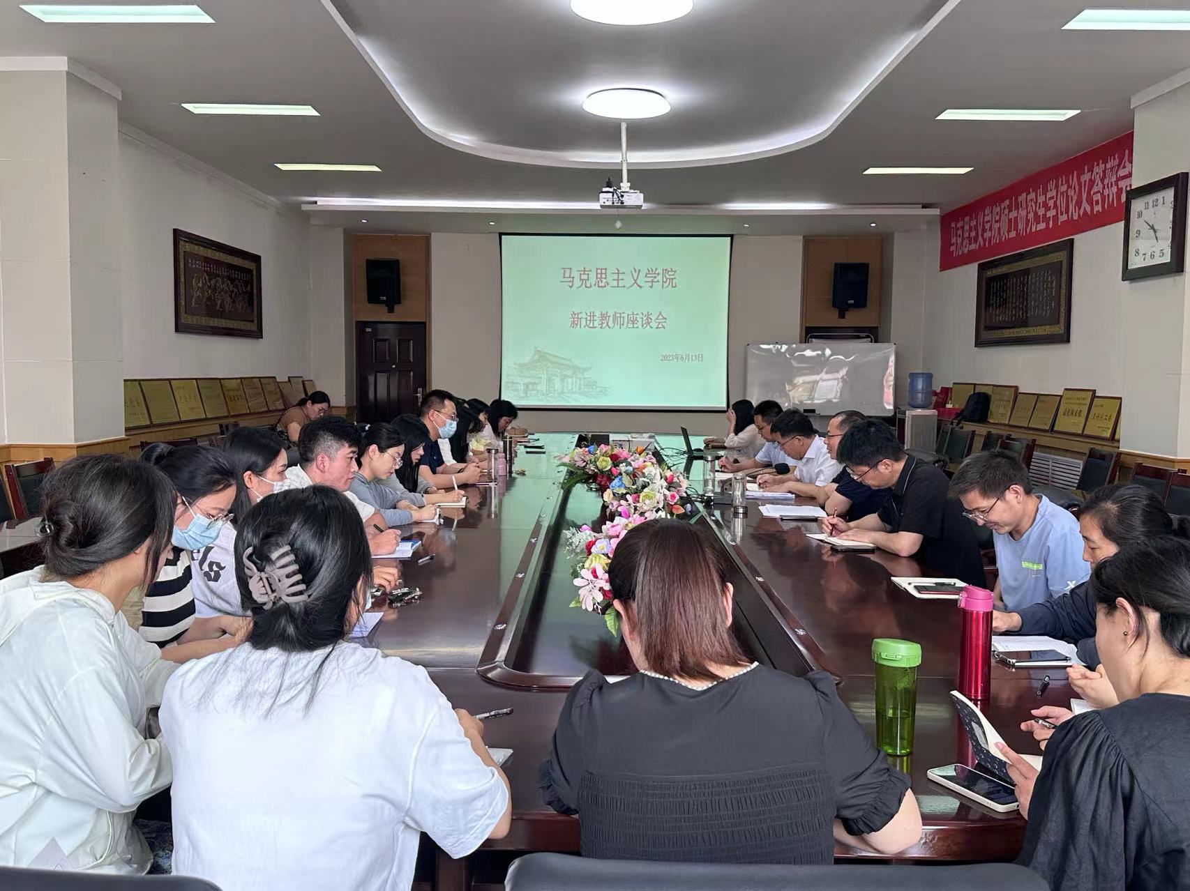 4a5d42ffed73f0da02f56bafb21d73a.jpg 4a5d42ffed73f0da02f56bafb21d73a.jpg